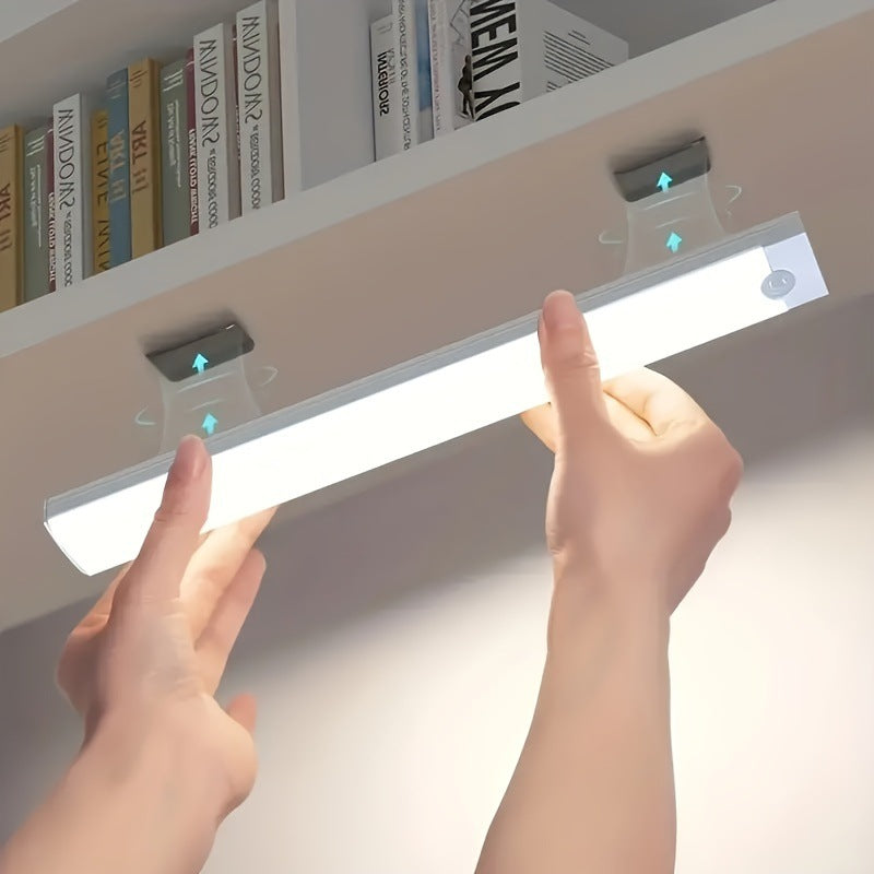 GLOWERA™ MotionLight – Never stumble in the dark again
